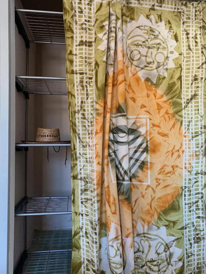 Casa Madero #1, Central Studio Apartment 1 Block From Malecon لاباز المظهر الخارجي الصورة